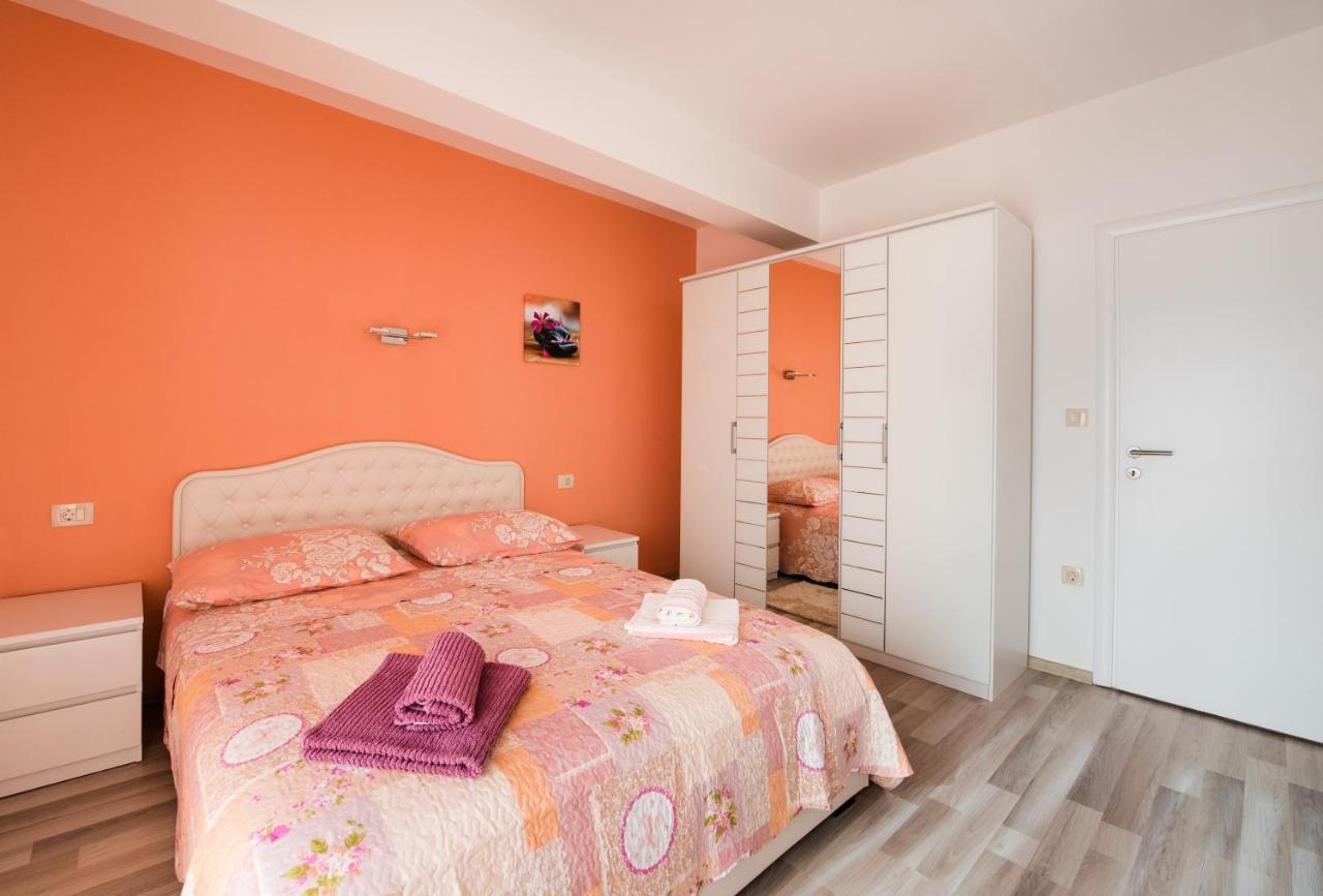 Apartments Care Donji Okrug  Zewnętrze zdjęcie